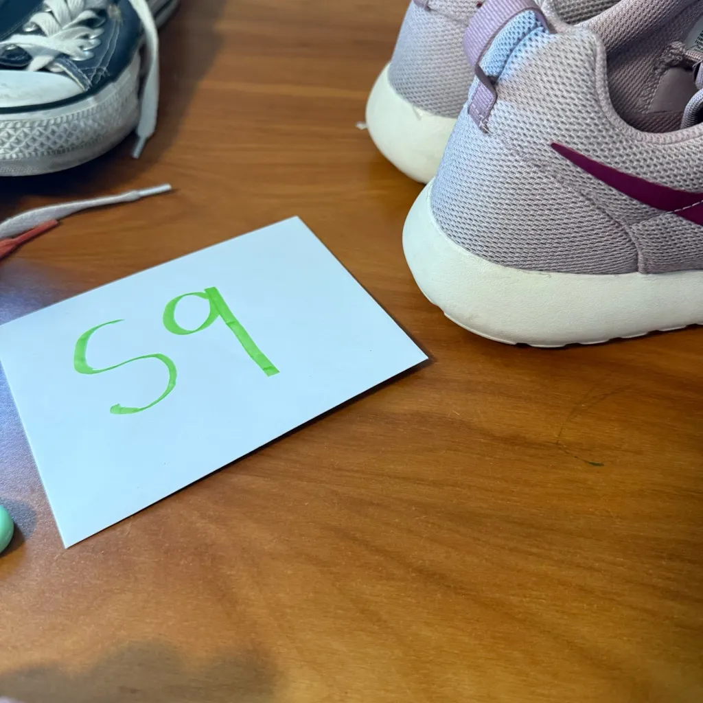 Nike Women's Roshe One Plum Chalk Running Comfort Sneaker Tennis Shoe 844994-501 - Image 8