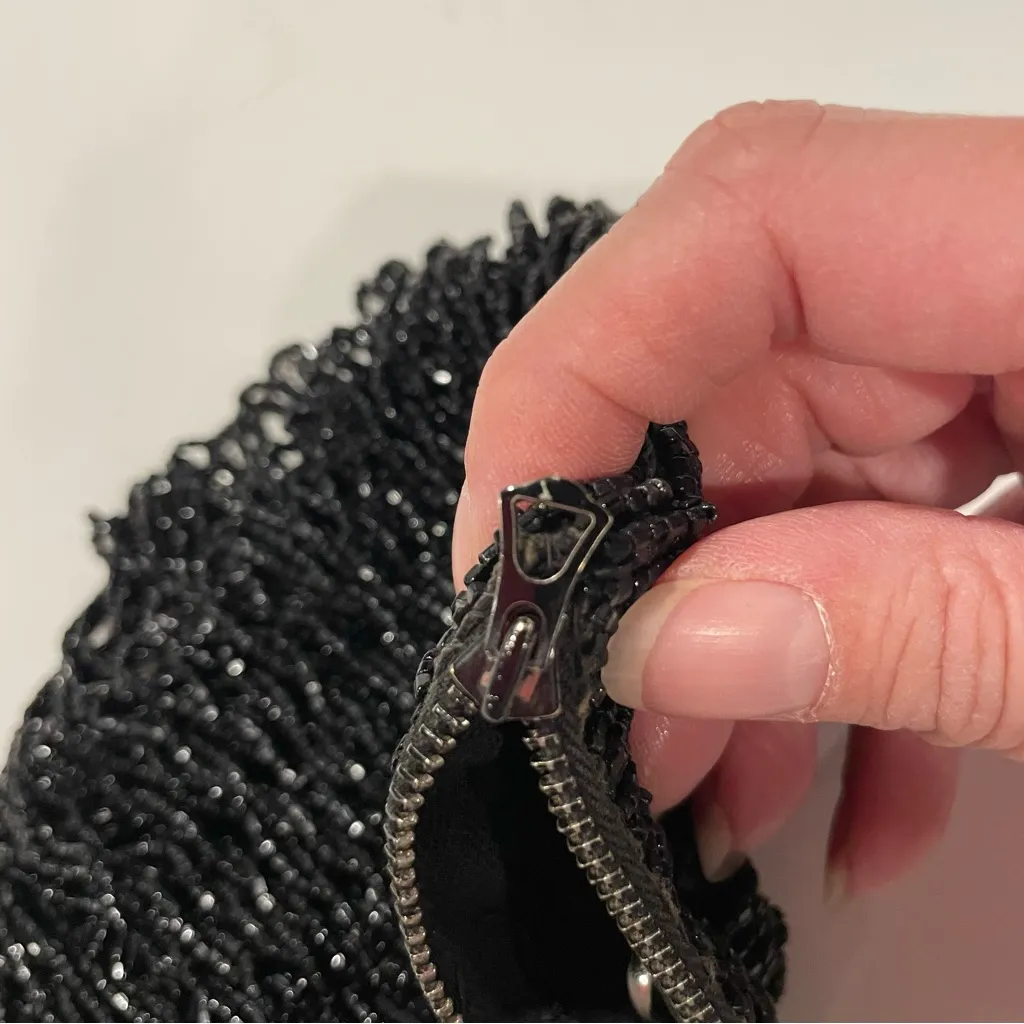 Beautiful vintage 40’s? black flapper zip top mini bag purse pouch clutch - Image 4