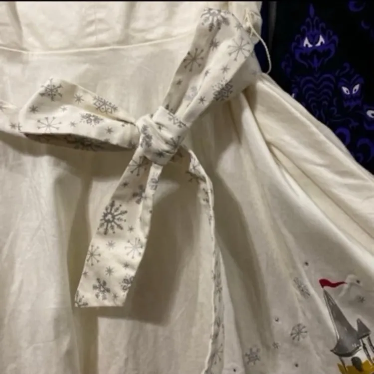 Disney parks dress shop silver and gold luxe Christmas dress M - Image 8