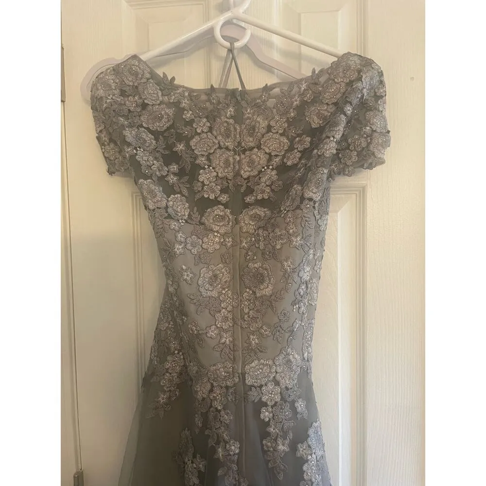 La Femme Silver/Grey Full Length cap sleeve full lace overlay evening gown, A29 - Image 3