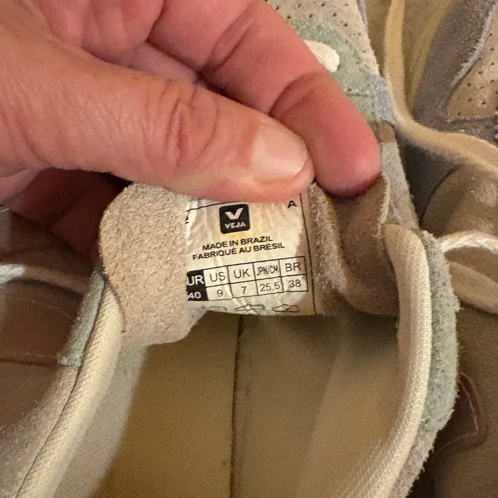 V-10 Multicolor Natural Babe Sneakers - Image 12