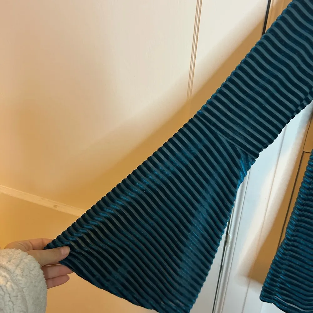 Michael Michael Kors Teal Velvet Burnout Bell Sleeve Top - Image 6