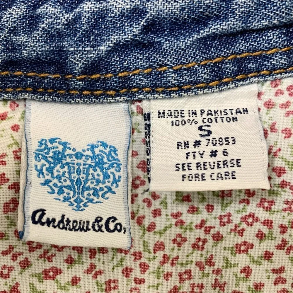 Andrew & Co Vintage Women’s Denim Button Down Shirt Blue - Image 10