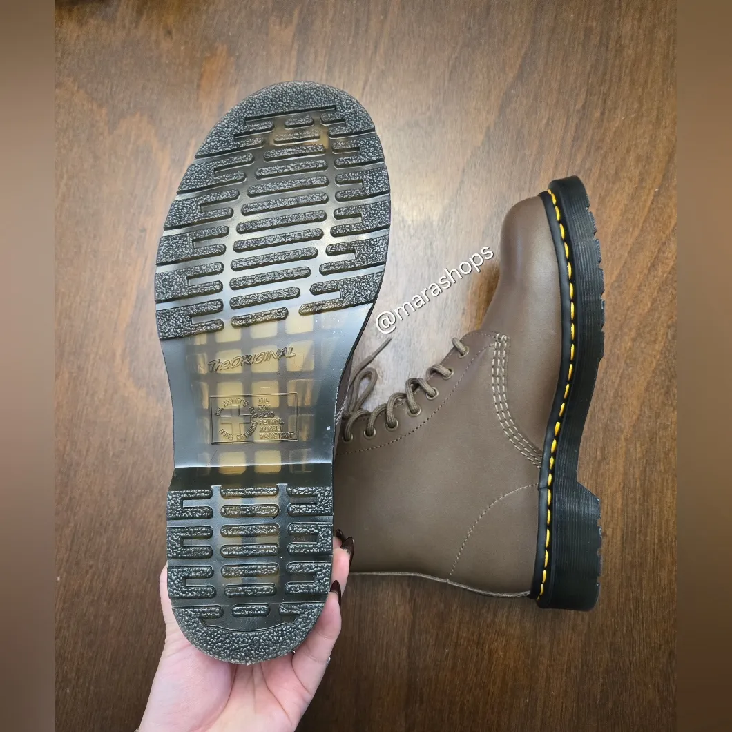 Dr. Martens 1460 Carrara Leather Lace Up Boots - Image 7