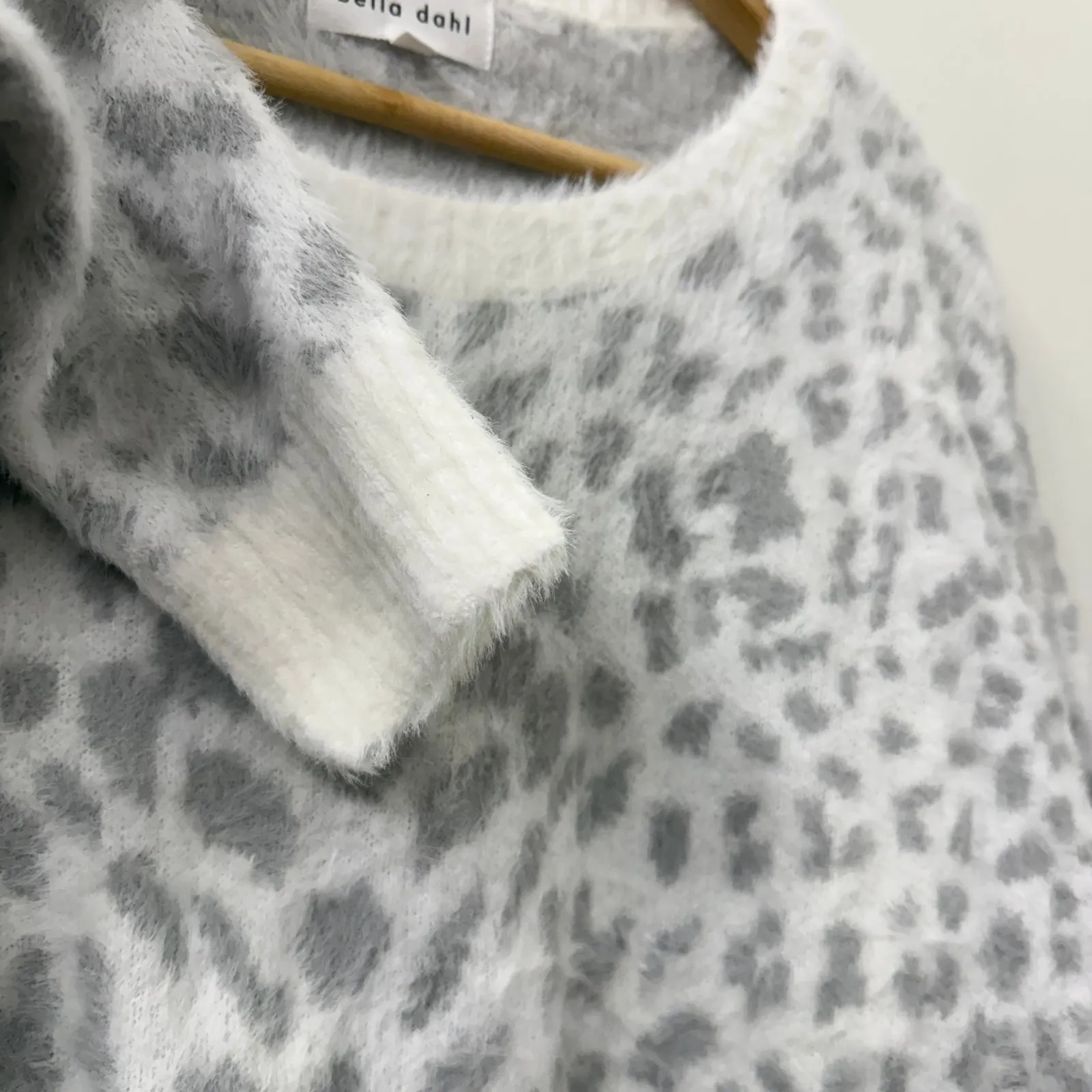 NWT Bella Dahl Medium Gray Titanium Sweater Animal Print Cheetah Fuzzy Soft Cute - Image 3