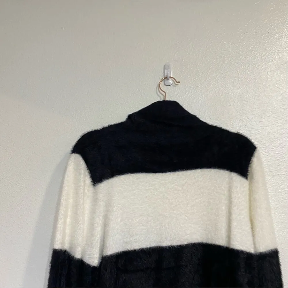 Halogen Black White Soft Fuzzy Turtleneck Pullover Sweater Sz M - Image 8