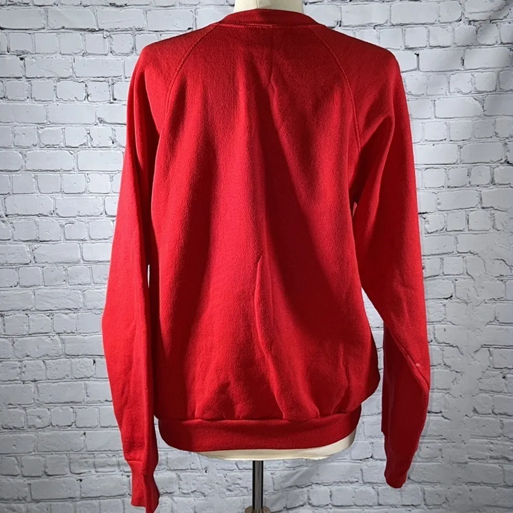 Red Hug Me In Texas 80s Christmas Teddy Bear Vintage Sweatshirt 1987 size XL - Image 2
