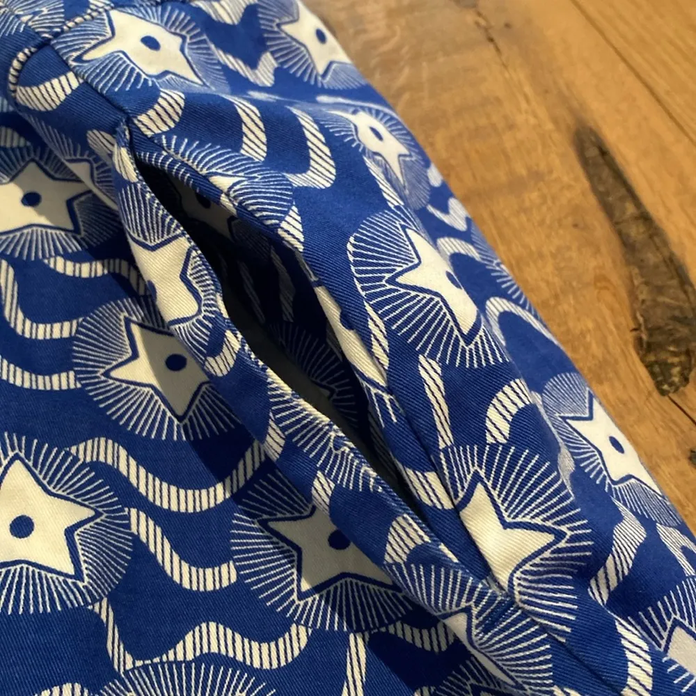 Boden Helena Chino Blue & White Star Print Mini Skirt US 6 LONG - Image 4