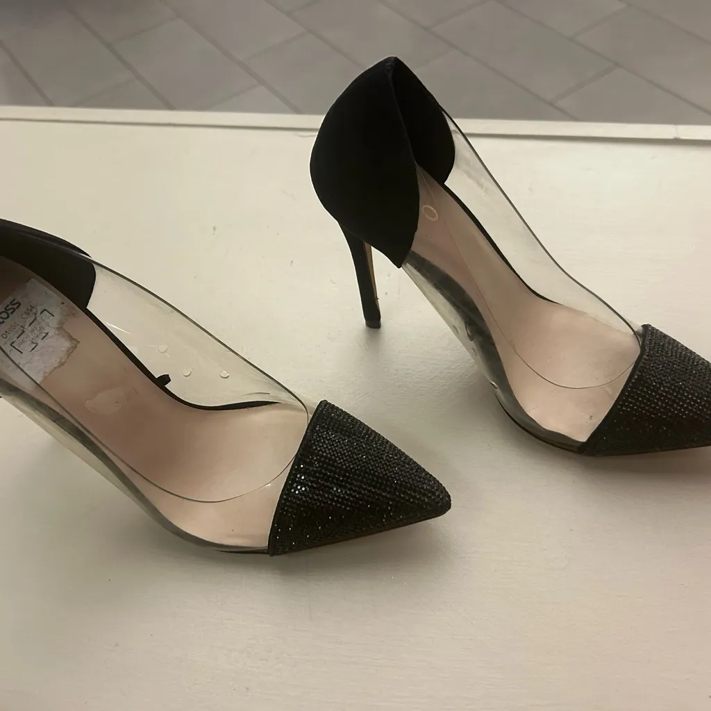 Aldo Elegant Black Stiletto Heels 8
Preowned Great Shape - Image 2