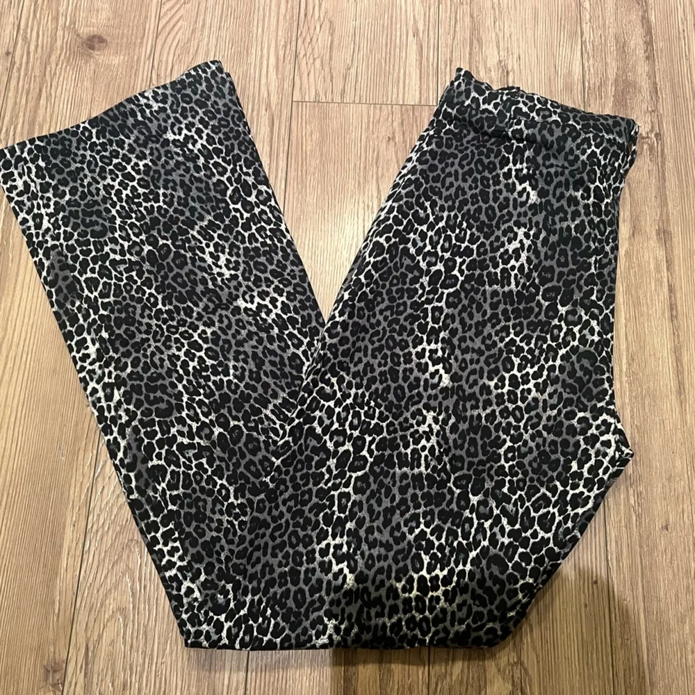 motel zoven leopard pants - Image 3