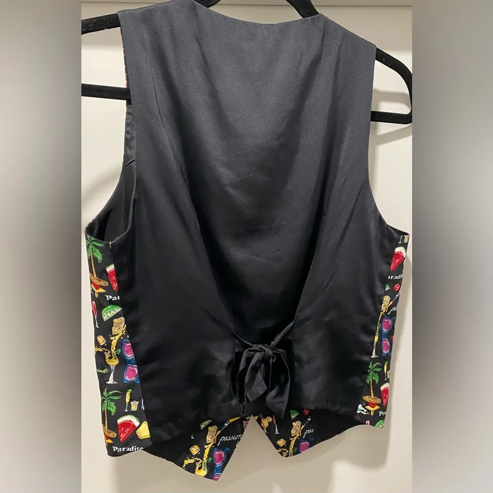 VTG 90s Nicole Miller Petite Black Multicolored Alize Graphic Silk Vest - M - Image 11