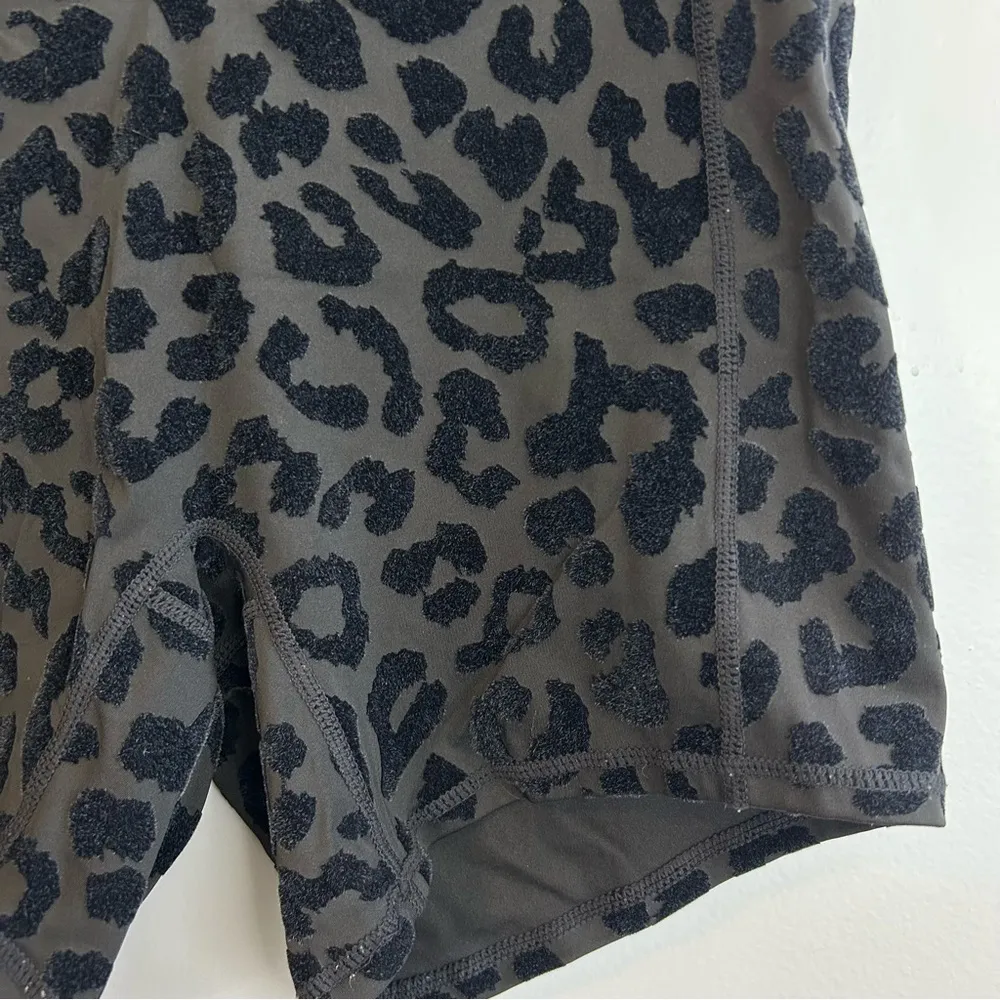 Balance Athletica Rider Short Lux Leopard Print Biker Shorts Black Panther Med - Image 7