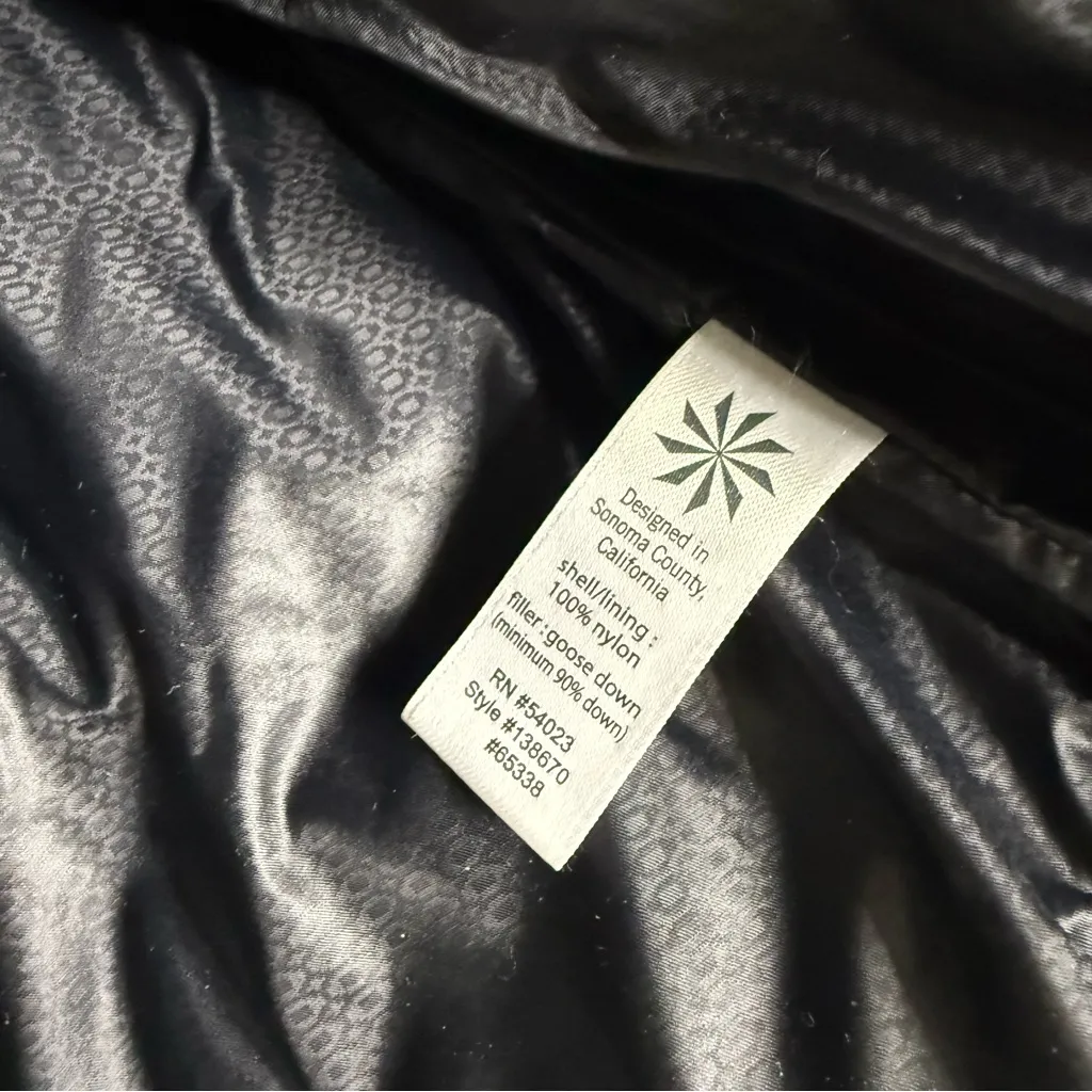 Athleta Black Down Puffer Vest – Women’s Large Goose Down - Image 3