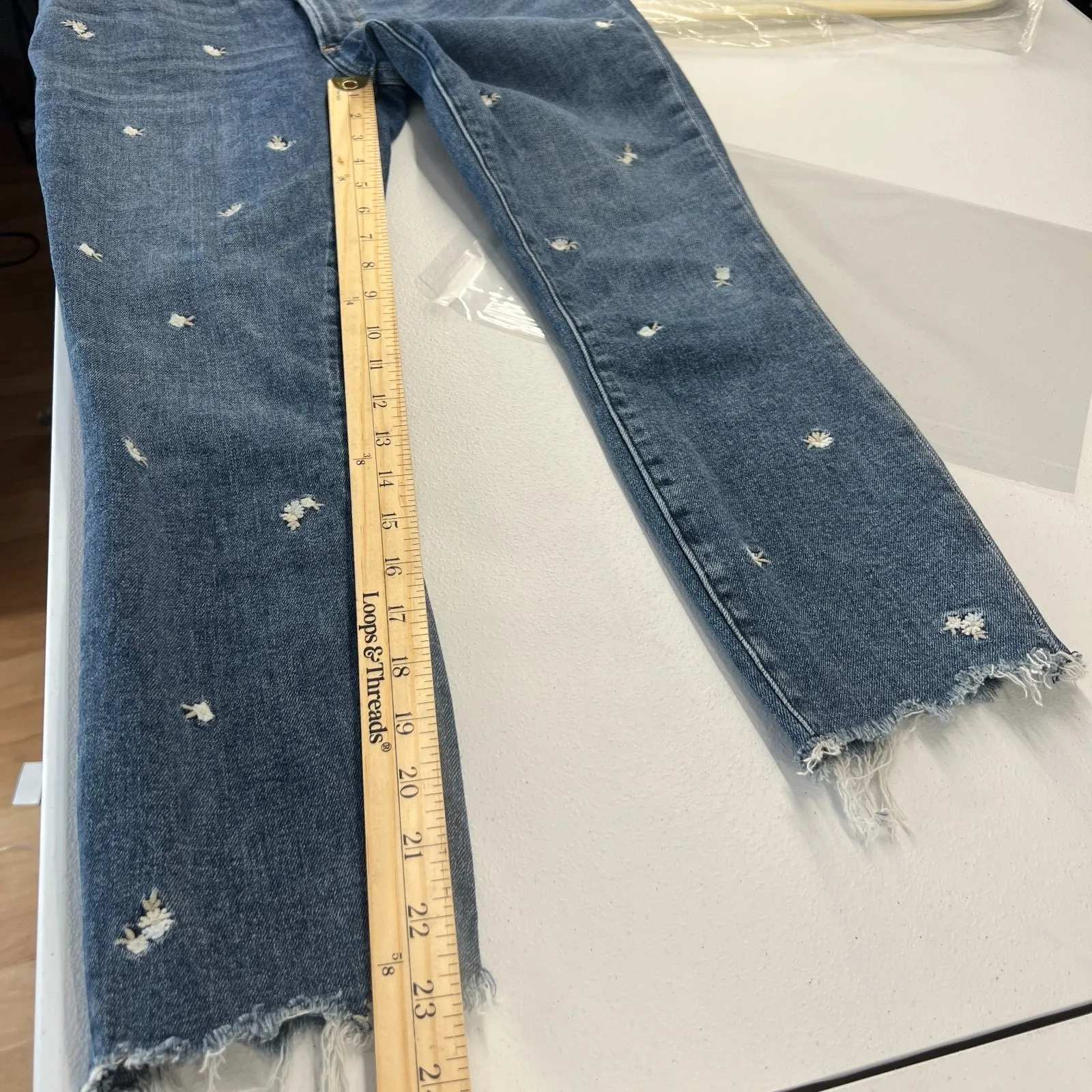 Abercrombie & Fitch Simone High Rise Ankle Jeans Women 25 Blue Embroidery Floral - Image 11