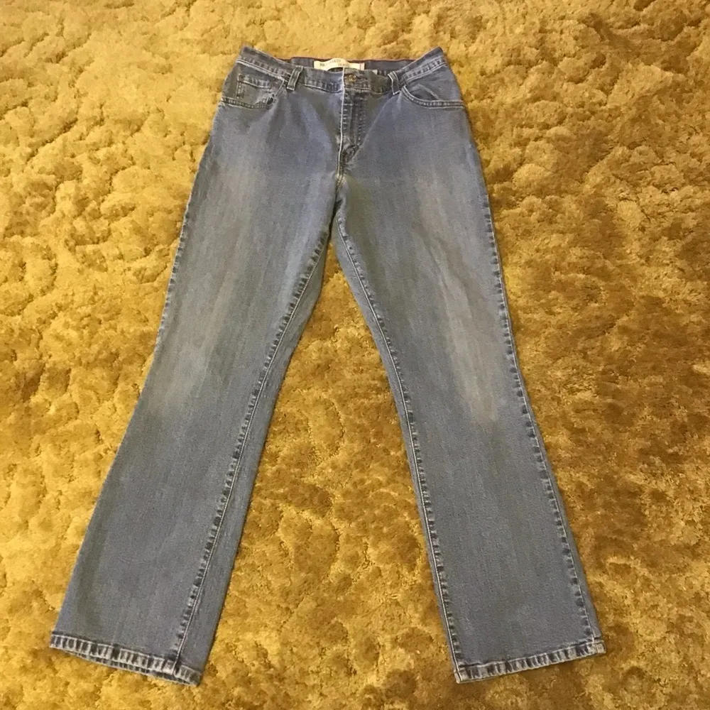 Levi’s Y2K faded relaxed bootcut jeans - Image 8