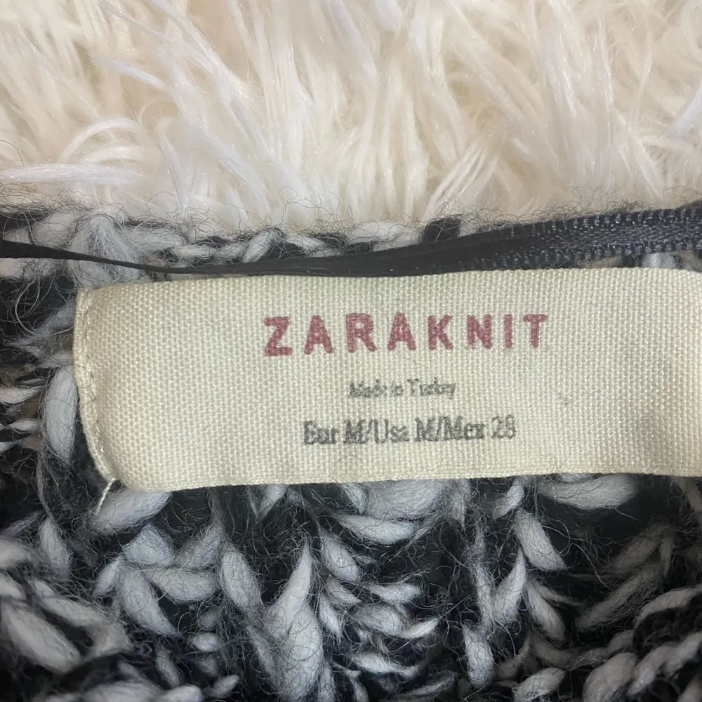 Zara knit sweater - Image 3