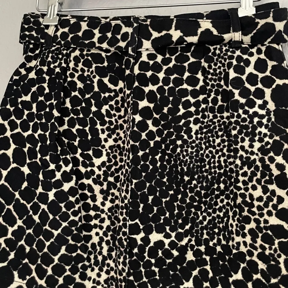 NWOT TOPSHOP Giraffe Denim Mini Skirt With Belt 6 - Image 4