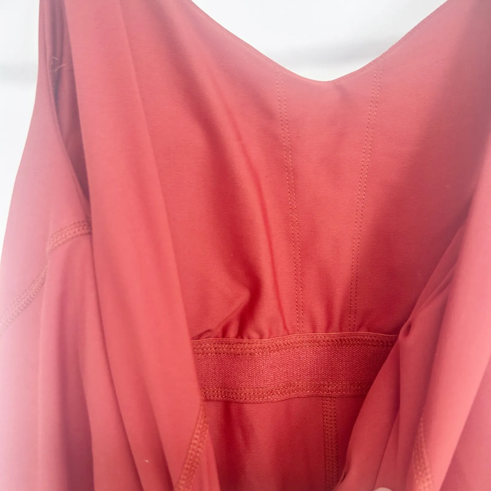 Old Navy Womens Active Powersoft Go Dry Athletic Dress Size M Cherry Birch Rust - Image 9