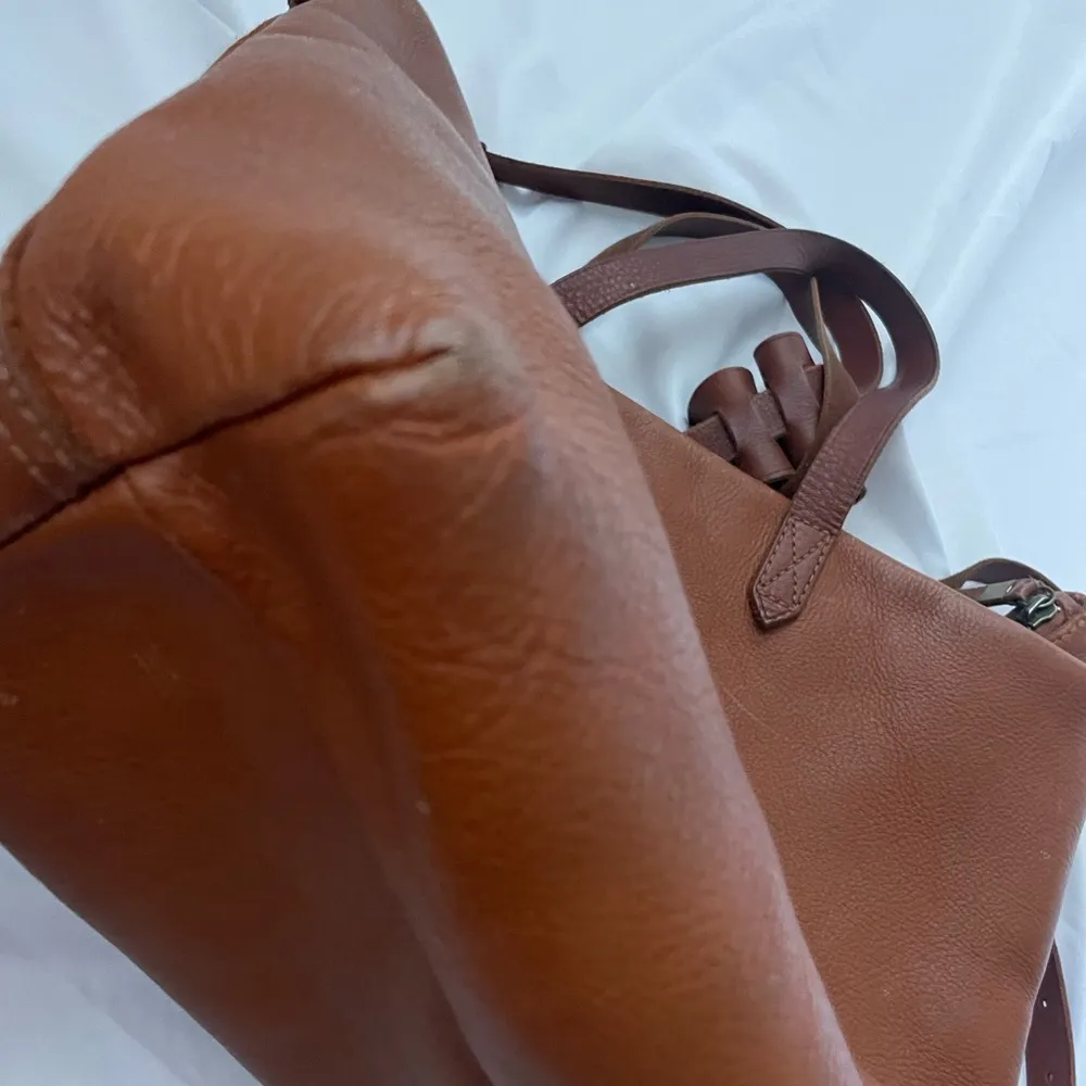 Madewell  Crossbody Cognac Leather Satchel Handbag - Image 9