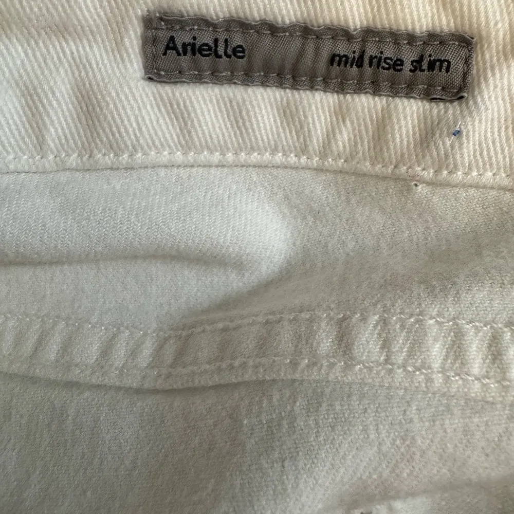 Citizens of Humanity white Arielle jeans - Image 3