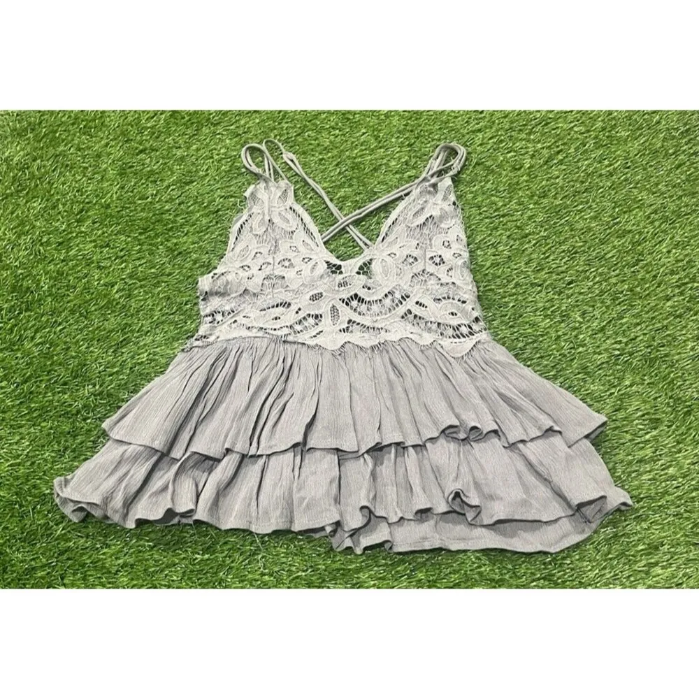 VICI  Boho Crochet Lace Tiered Ruffle Strappy Smock Peplum Cami  Fairy Top  SZ S - Image 2