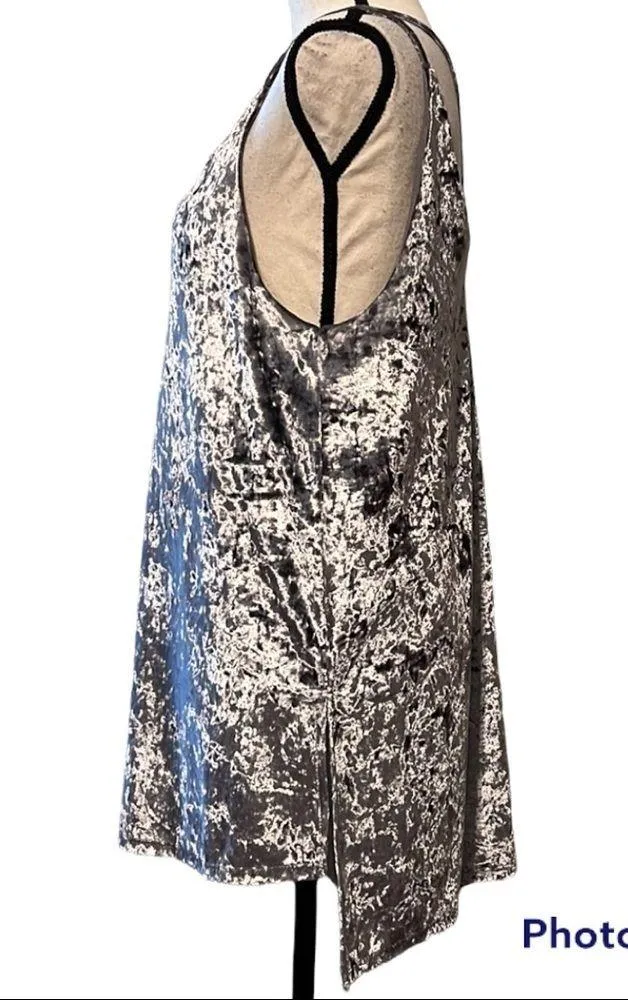 UMGEE medium grey velvet camisole scallop v-neck high low hem tank top cami - Image 12