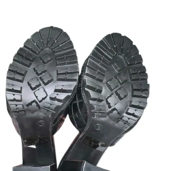 Wild diva Black Quilted High Heel Mules. New - Image 9