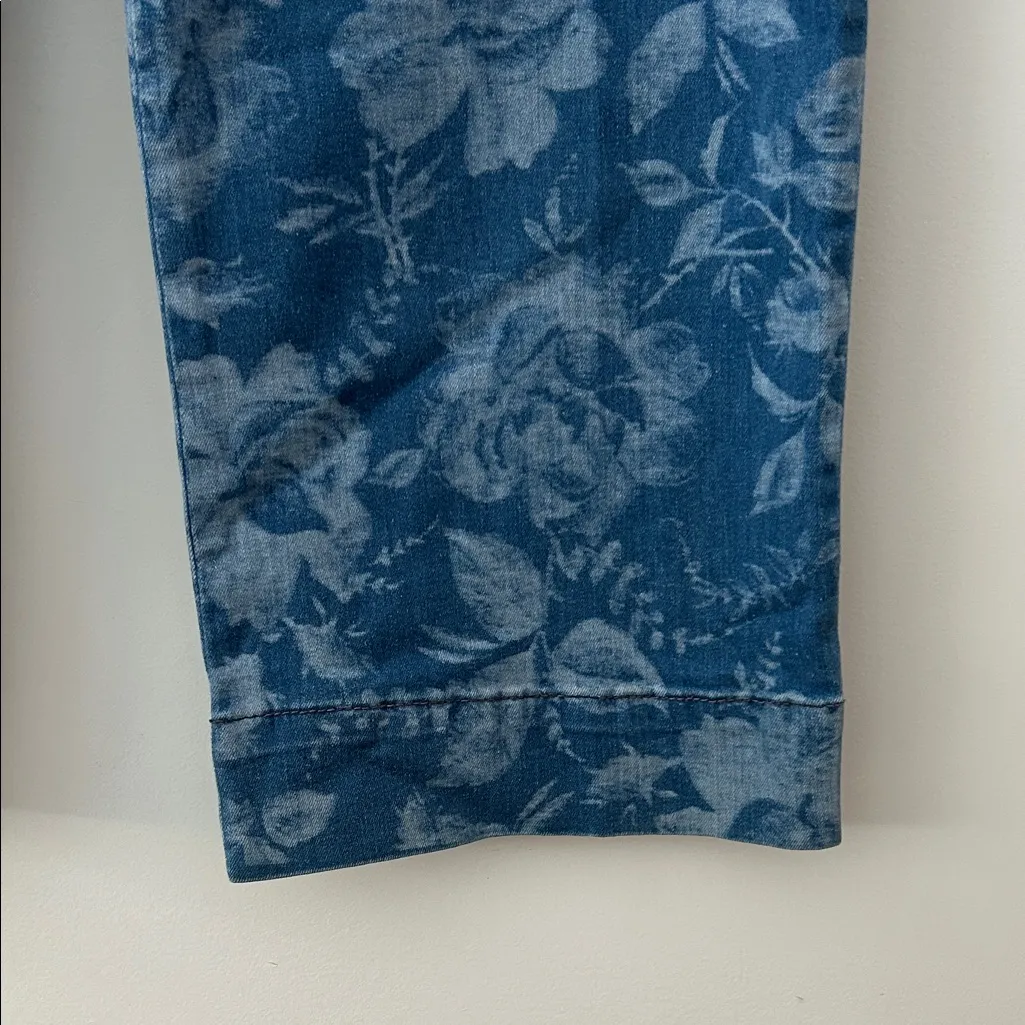 Bagatelle|Blue Floral Wide Leg Jeans sz 30 NWT Hawaiian Floral - Image 3