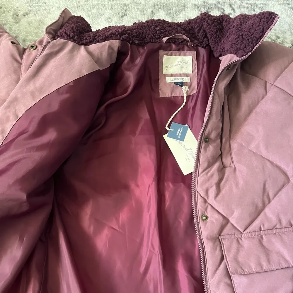 New Women’s Target Quilted Puffer Jacket - Image 6