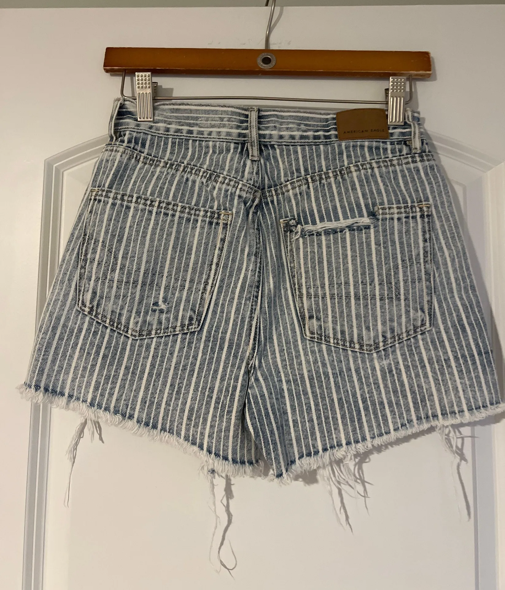 American Eagle 90s Boyfriend Short - Image 3