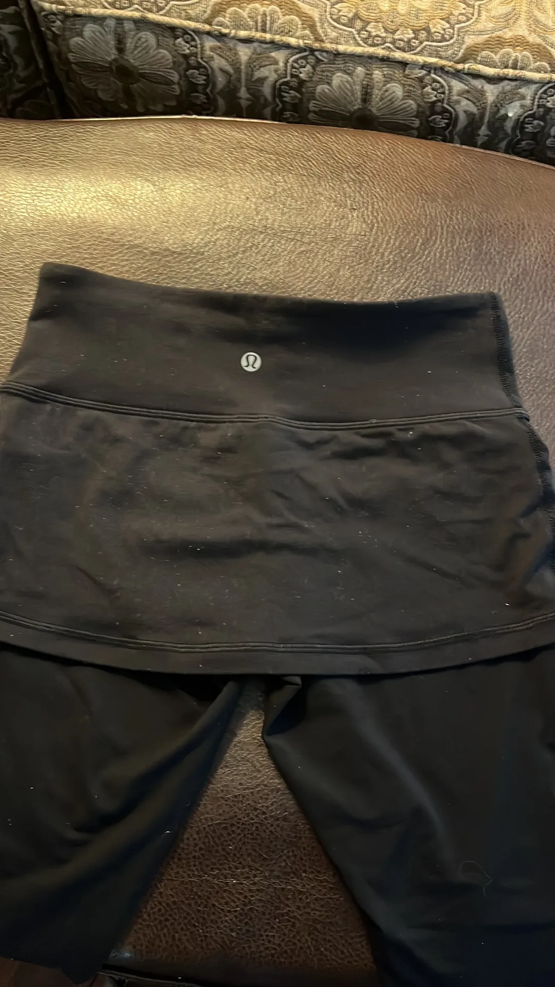 Lululemon Skirted Capri Leggings - Image 3