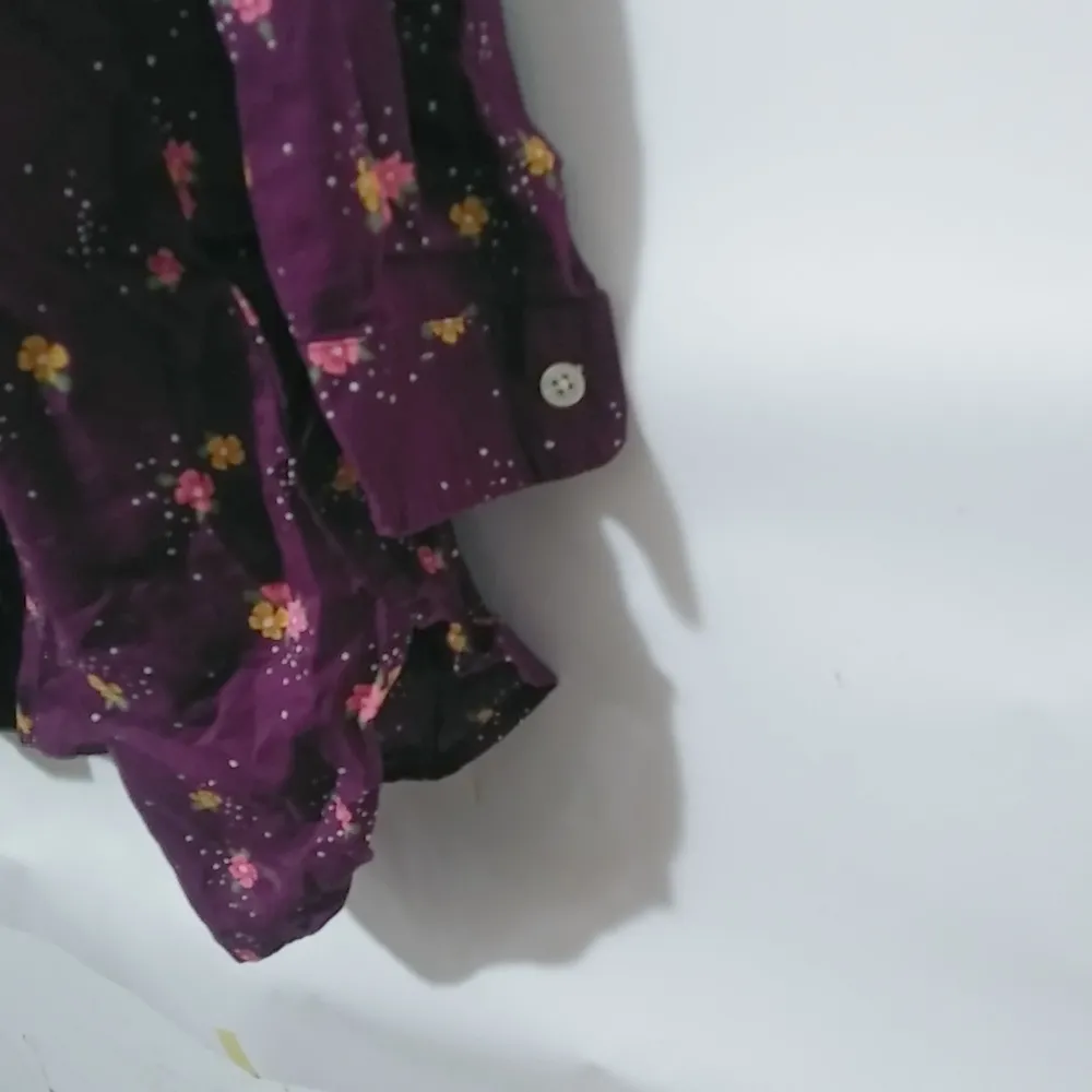 Old Navy 4X Purple Mini Flowers Oxford Top Plus - Image 9