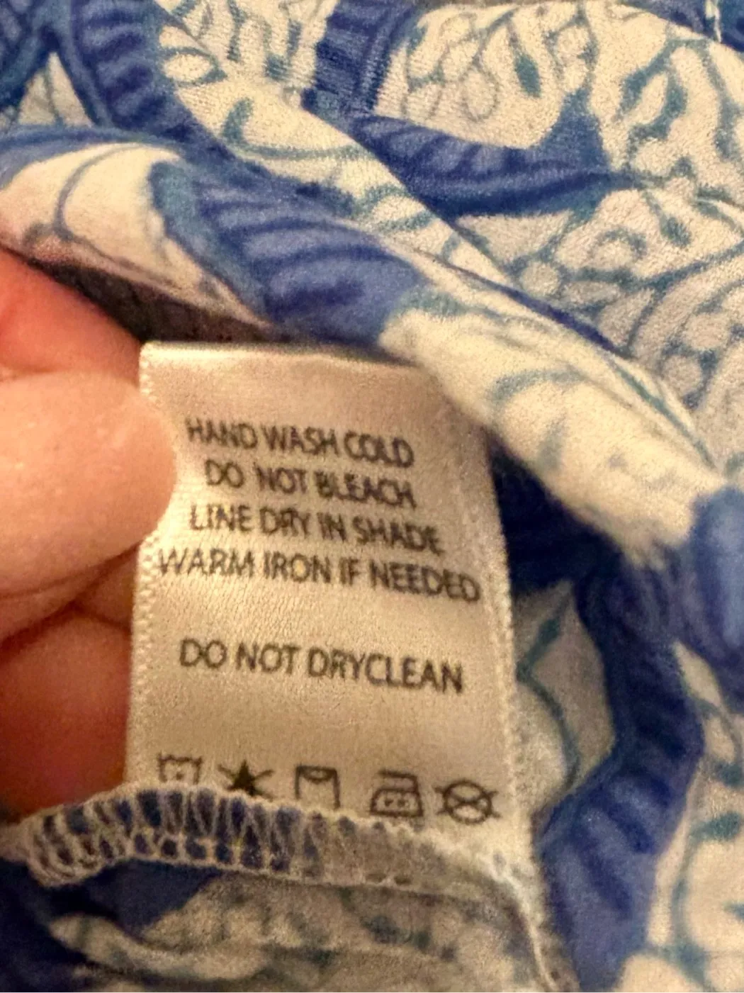 Roberta Roller Rabbit Tunic Top Cover Up Women’s Small White & Blue - semi sheer, unlined. Missing one bead decoration on right arm sleeve as shown in picture.  Perfect cover up!  - Image 6