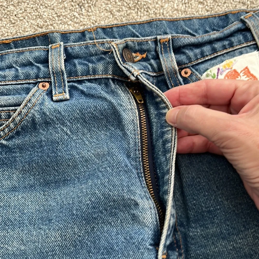 Super cool vintage custom made in Ny Levi’s - Image 11