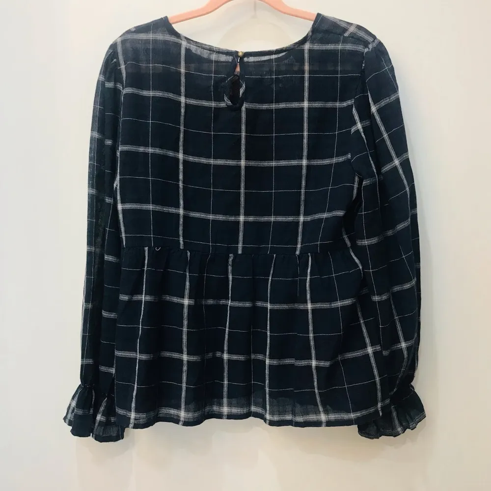 Francescas blue Navy embroidered blouse Medium - Image 4