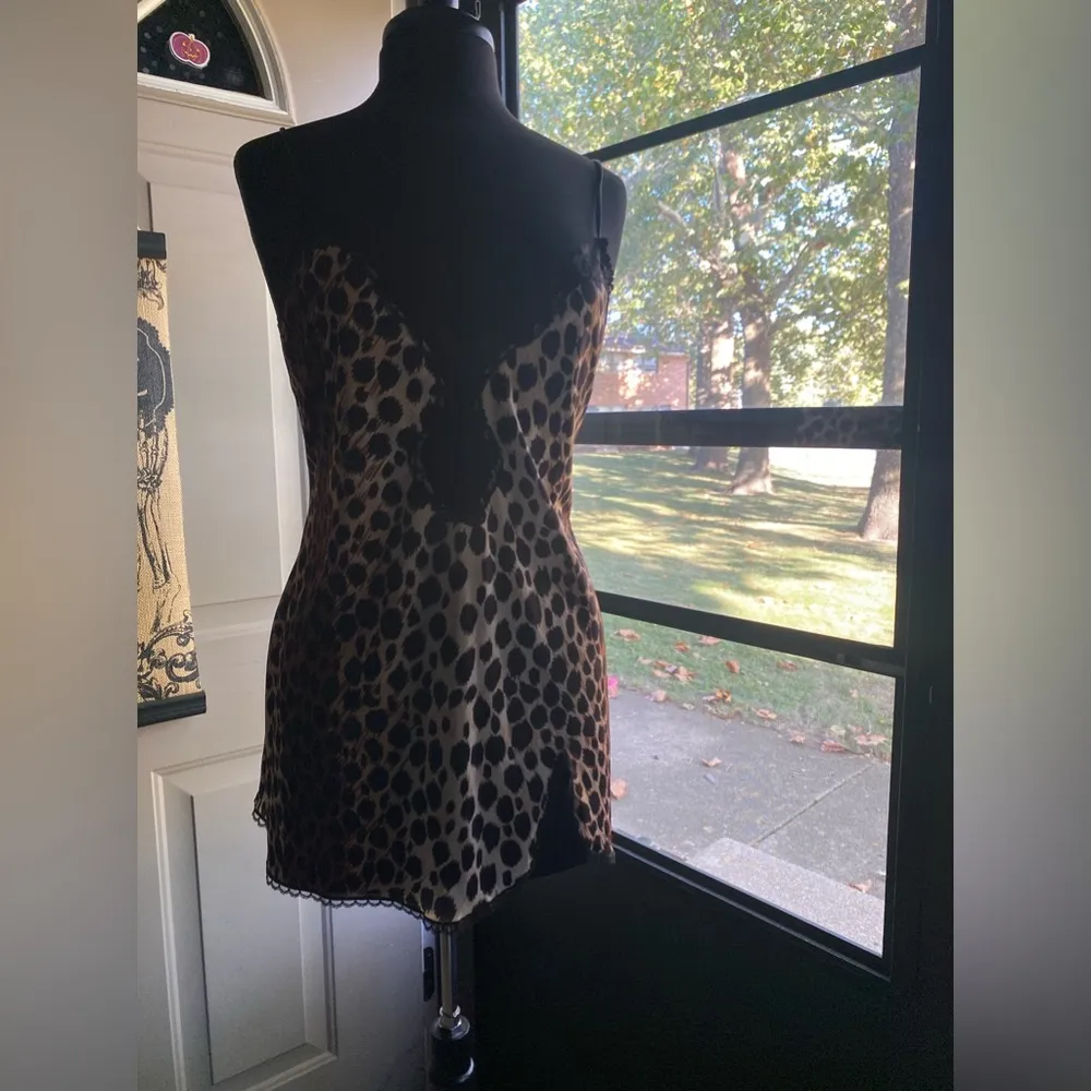 Vintage cheetah leopard print lace trim short nightgown slip dress, size S/M Brown Size M - Image 8
