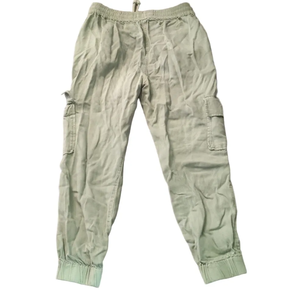 Elizabeth And James Green Cargo Joggers Size Small - Image 7