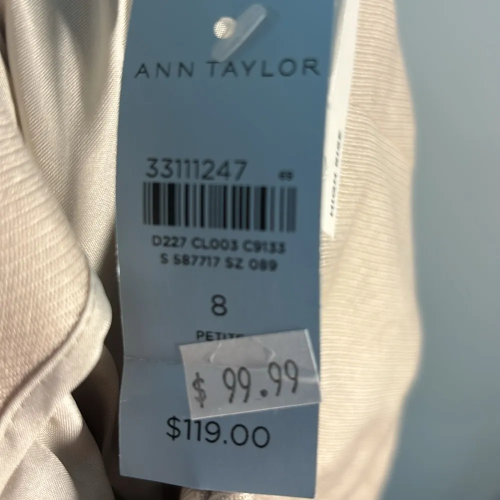 NWT Ann Taylor high rise, wide leg full length pant size 8 Petite. linen - Image 9