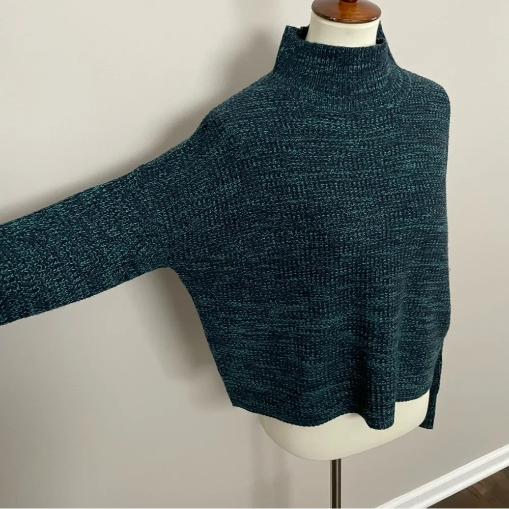 John + Jenn Sweater Boxy Mock Neck Cropped Knit Mid Weight Black Green - Image 5