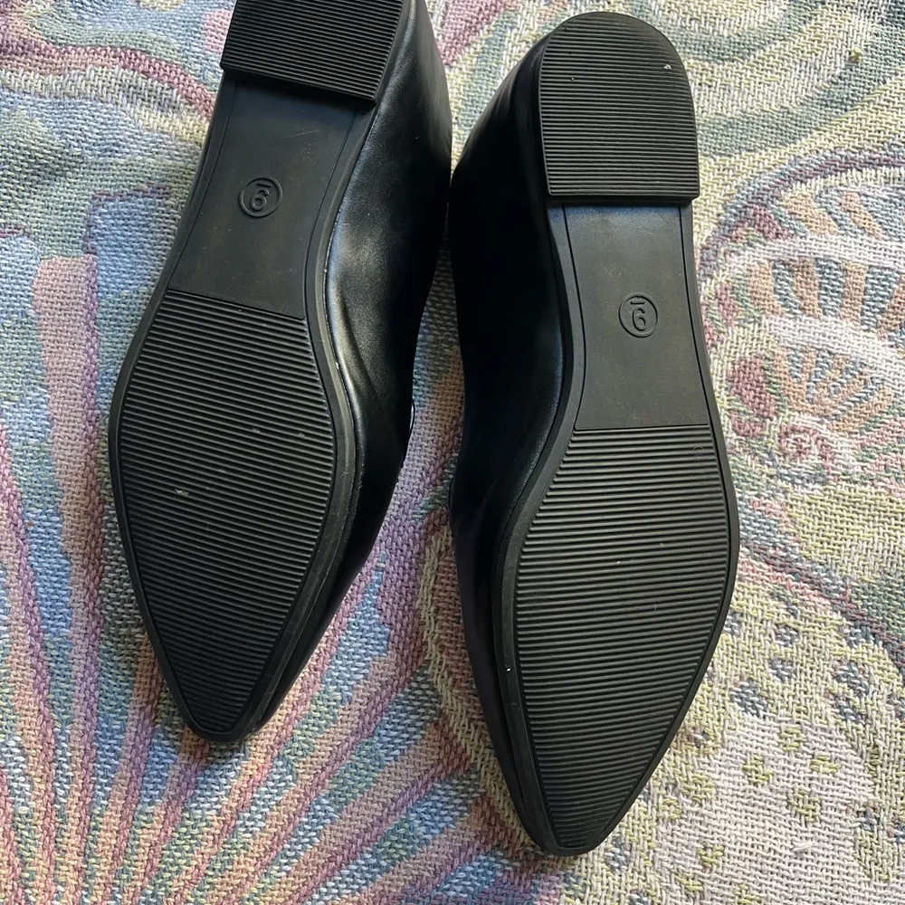 A New Day Black Leather Flats Timeless Slip-On Loafers - Image 4