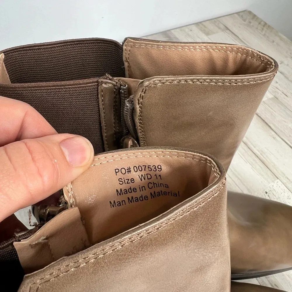 Journee Collection Women's Aubrie Booties Green Brown Size 11 Square Toe - Image 4