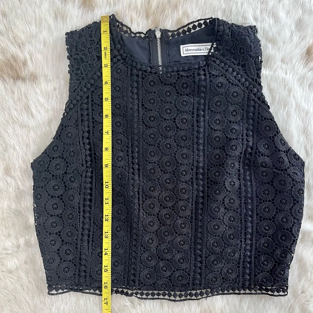 Abercrombie and Fitch Lace Overlay Crop Top - Image 7