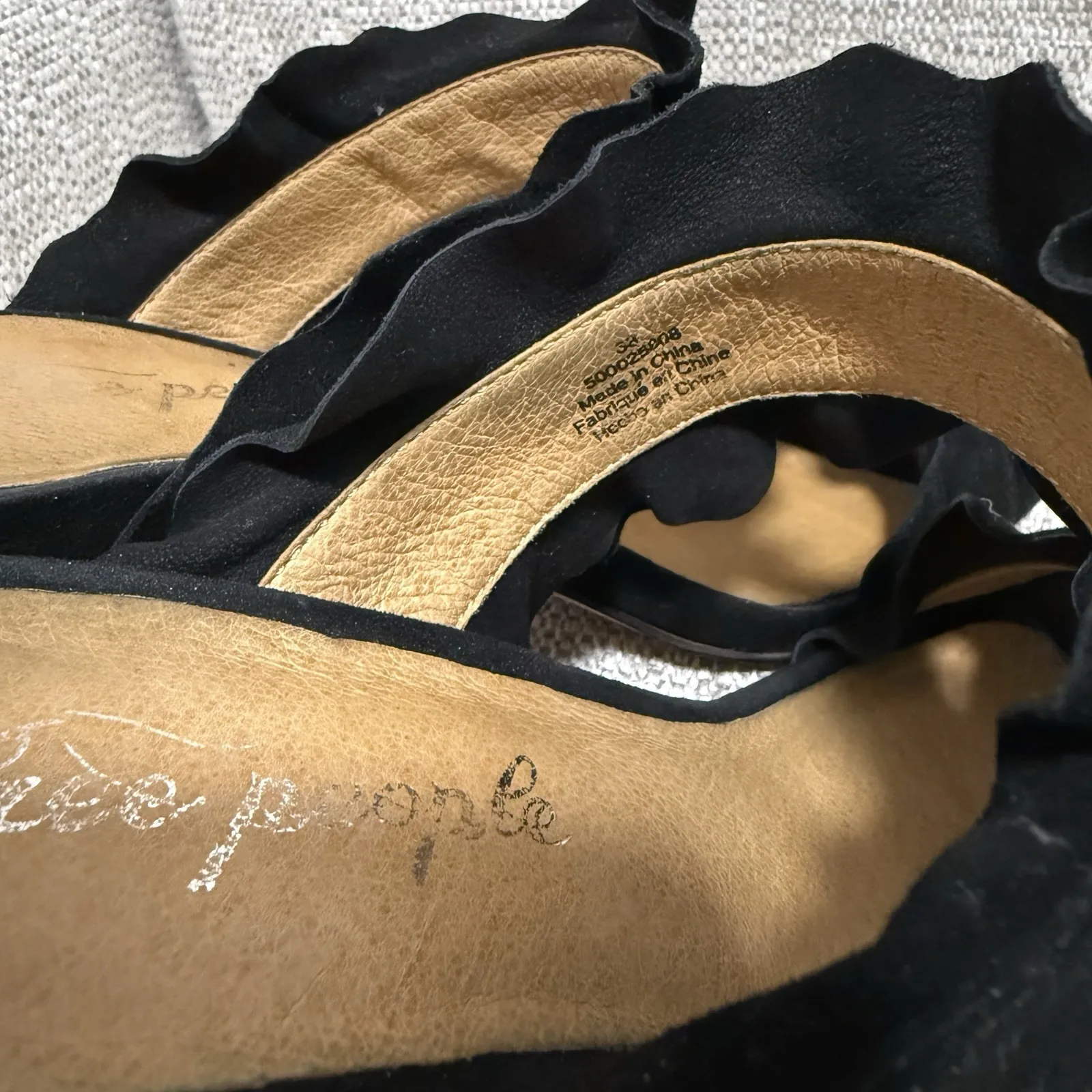Free People Rosie Ruffle Slide Block Heel Sandal in Black Suede Size 38 - Image 5
