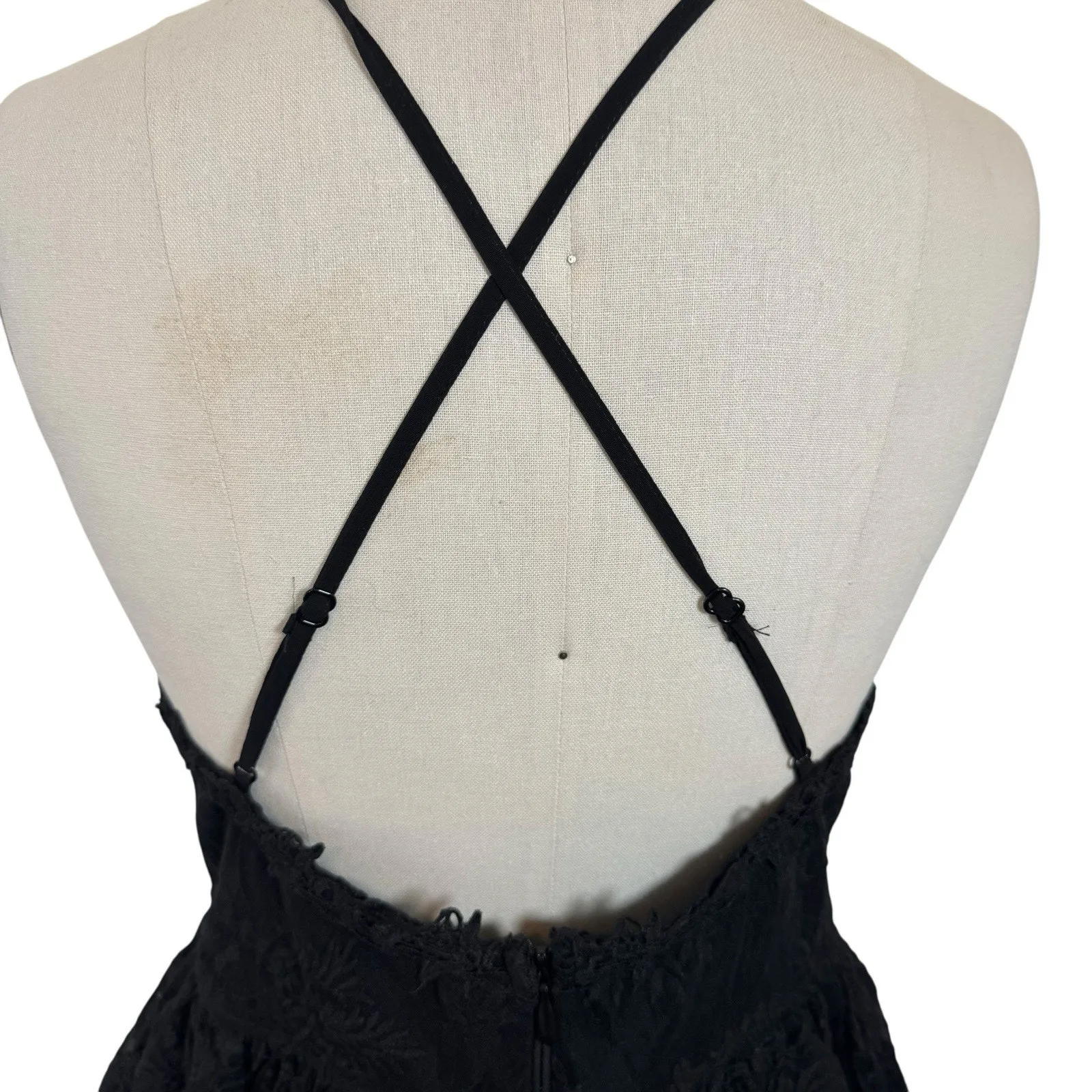 NEW Maniju Lulus Romantic Interlude Black Embroidered Lace Skater Dress Medium - Image 10