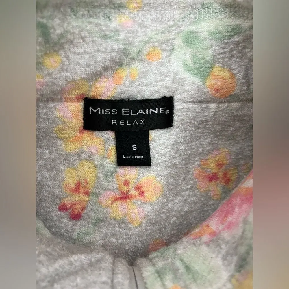 Miss Elaine Grey floral full zip house gown sz small - Image 2