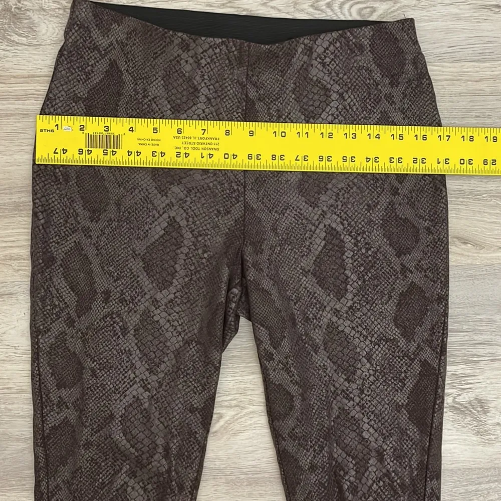 Concepts Brown Snakeskin Full Length Leggings Size 6 - Image 6