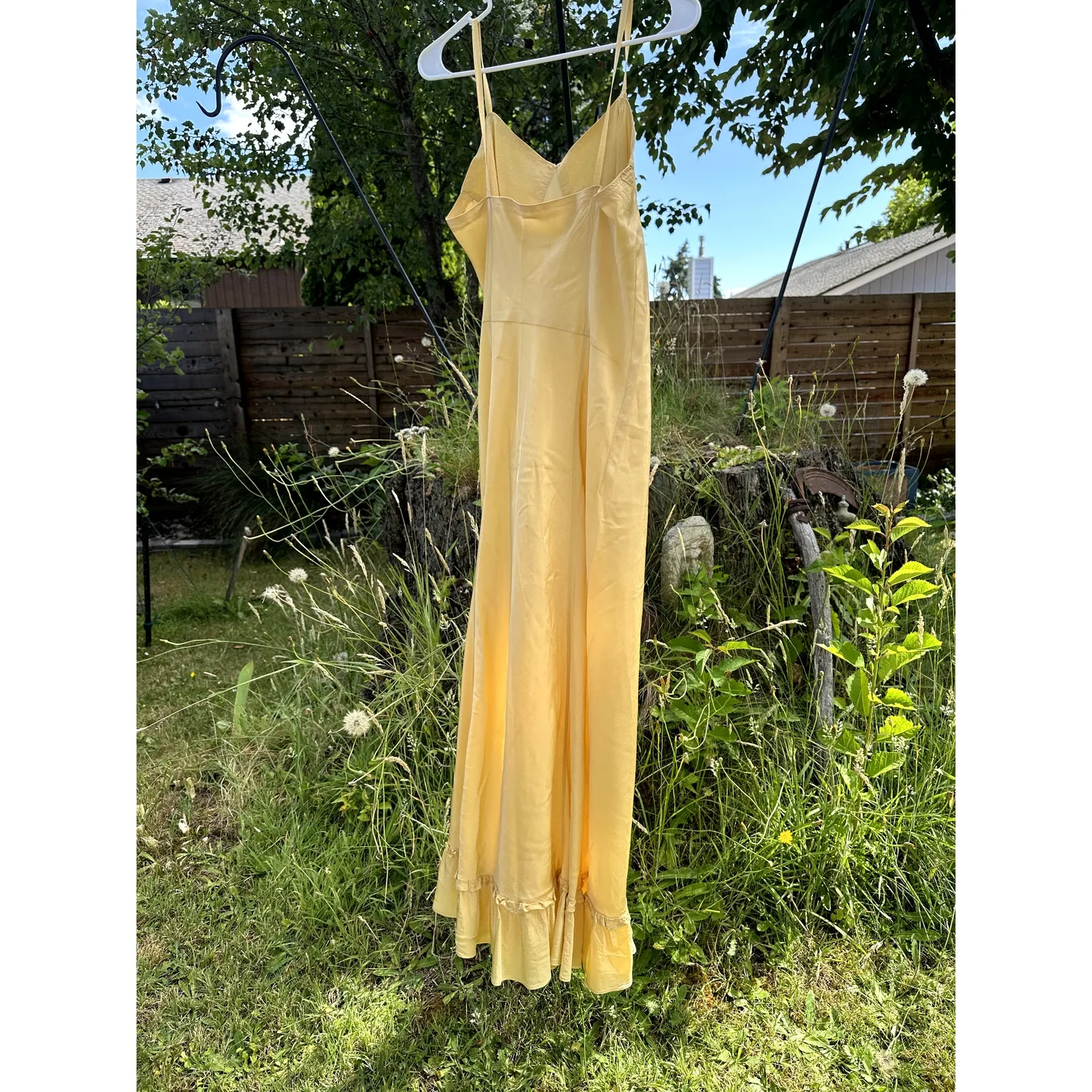 Vintage 1940s Slip Dress Size Medium Buttercream Maxi Coquette Softgirl Romantic Yellow - Image 2