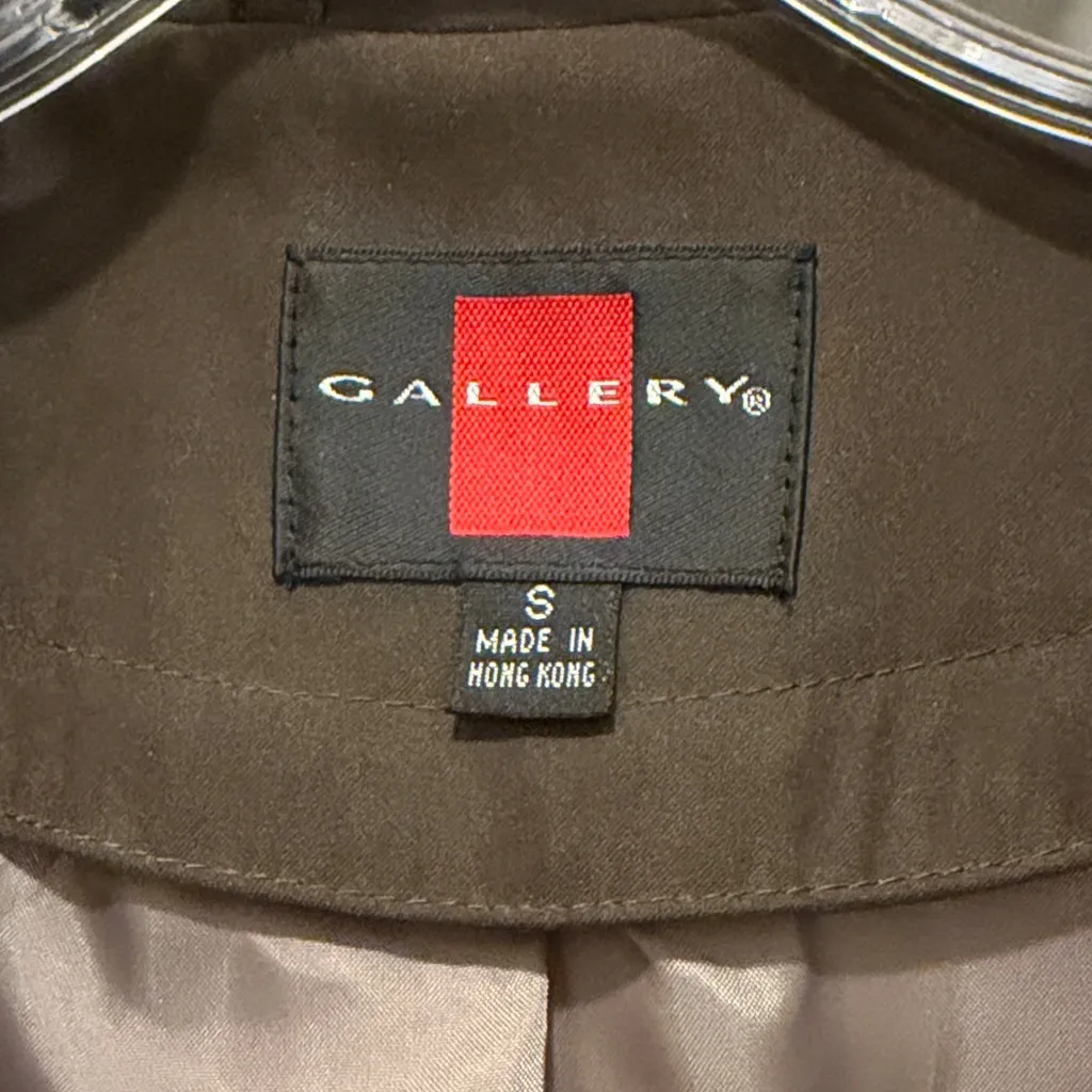 Gallery Vintage Women's Long Tan Jacket Trench Coat - Image 2