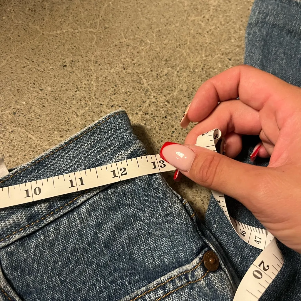 Levi’s Bootcut Jeans - Image 5