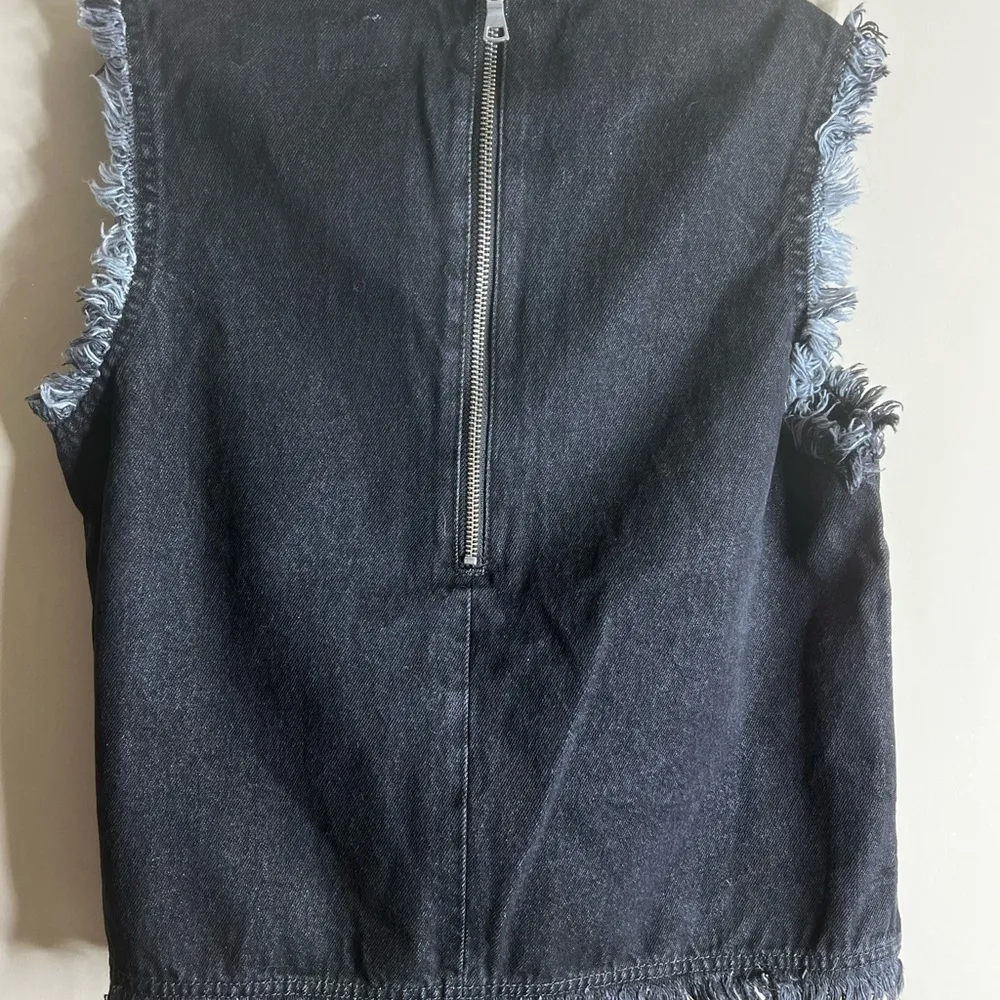 Gap 1969 denim sleeveless top size xs - Image 3